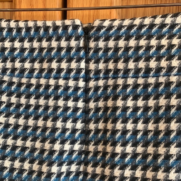 Talbots Houndstooth Wool Blend Lined Short Pencil Skirt Size 14 P - Picture 6 of 11